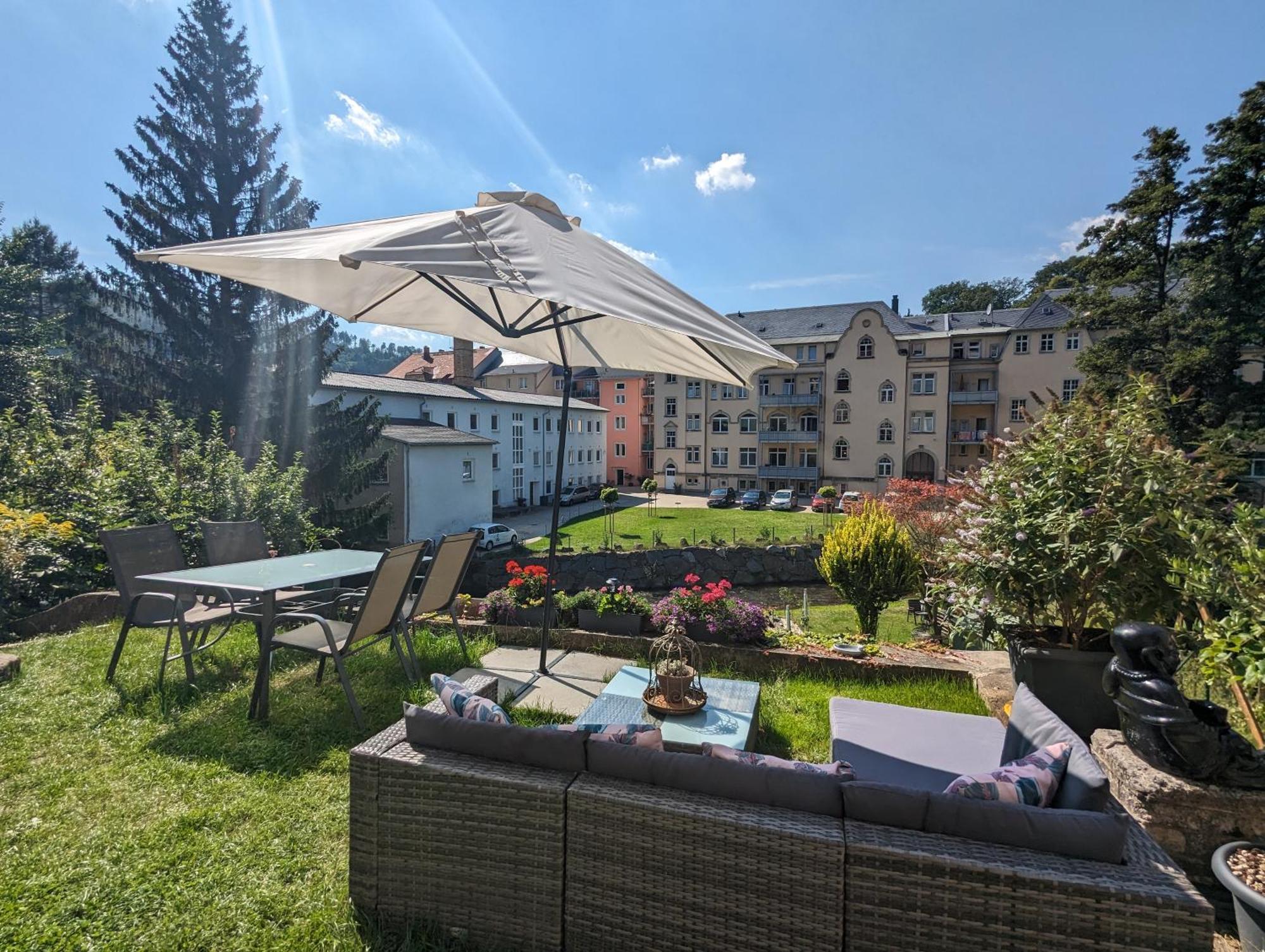 Zi2 - Urlaubsmagie - Whirlpool, Sauna Und Garten Apartment Sebnitz Exterior photo