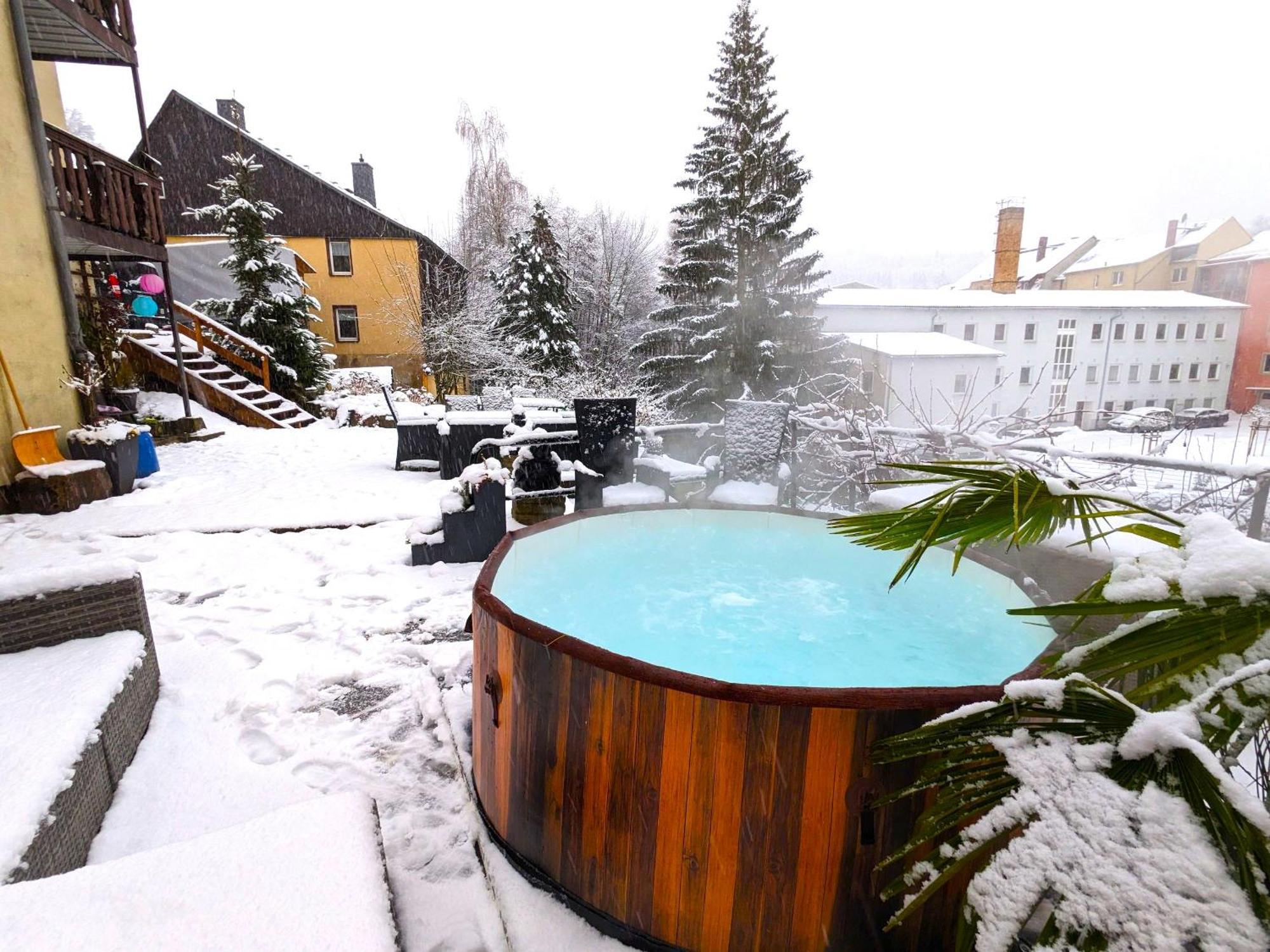 Zi2 - Urlaubsmagie - Whirlpool, Sauna Und Garten Apartment Sebnitz Exterior photo