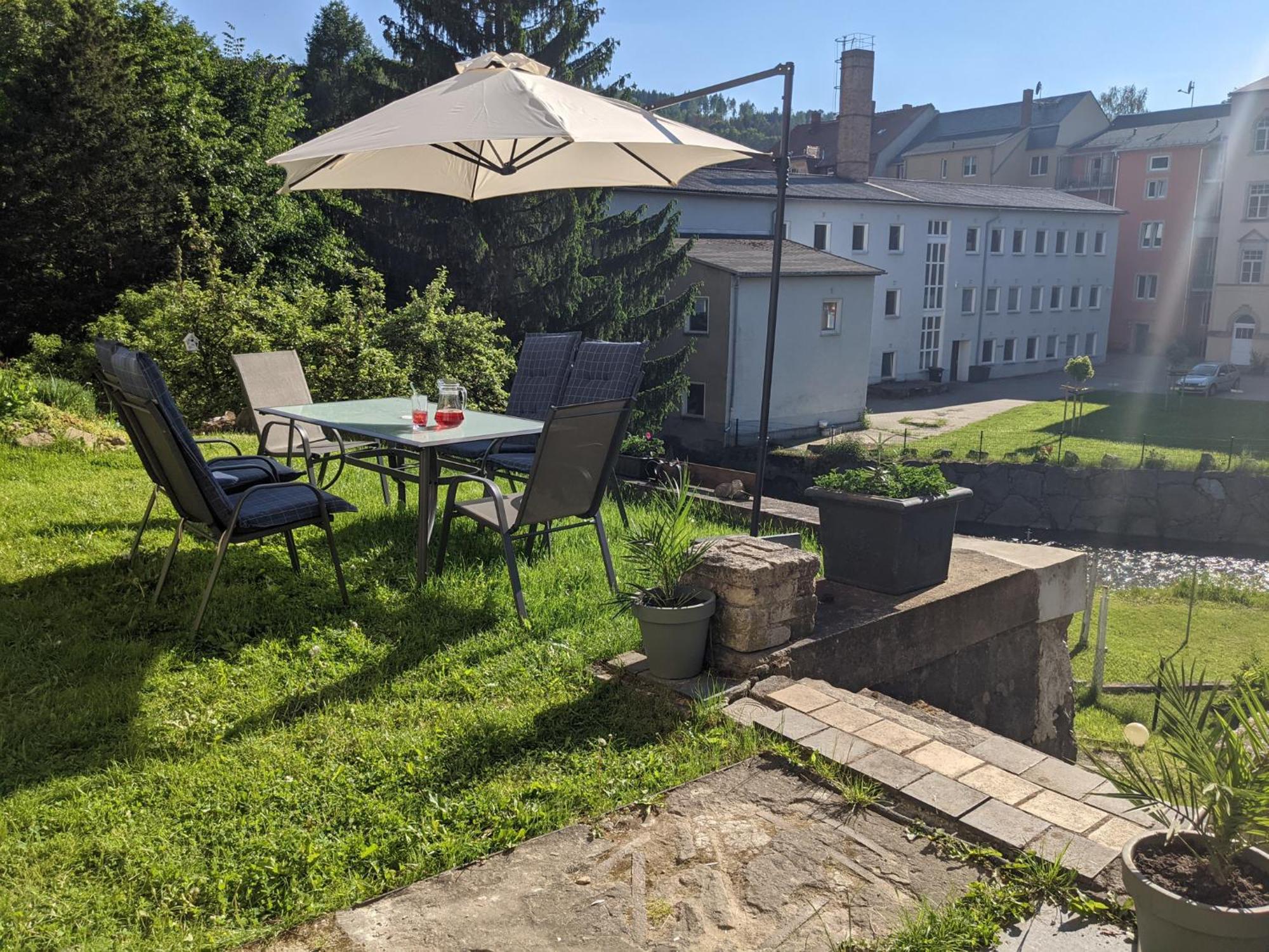 Zi2 - Urlaubsmagie - Whirlpool, Sauna Und Garten Apartment Sebnitz Exterior photo